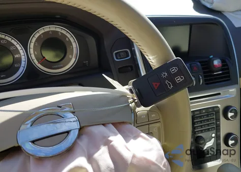 2012 Volvo Xc60 3.2/3.2 Platinum/3.2 Premier/3.2 Premier Plus z USA, uszkodzony, nr VIN YV4952DL7C2303064